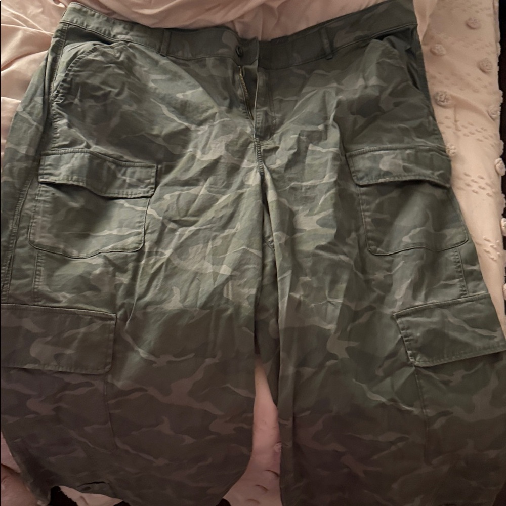 Camouflage Torrid Cargo Pants